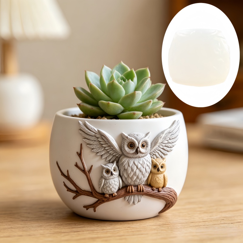 The owl standing on the branch - مراجعة Echeveria Succulent وسعره