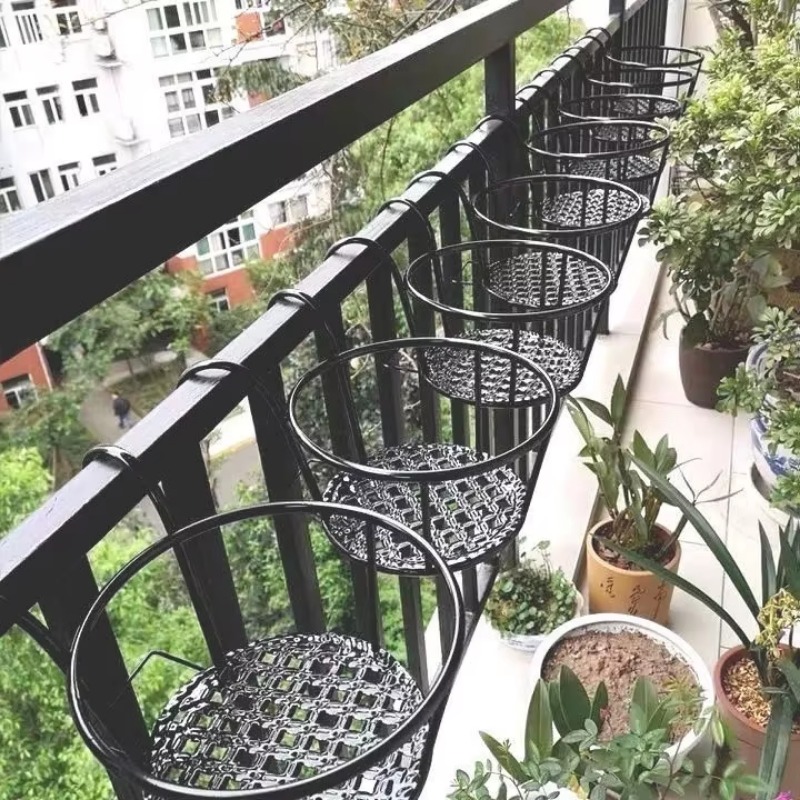 Wrought Iron Balcony Hanging F - مراجعة Spider Plant Hanging وسعره